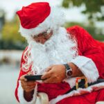 NORAD Tracks Santa A Hi Tech Christmas Tradition