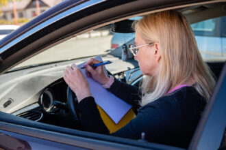 automatic driving lessons